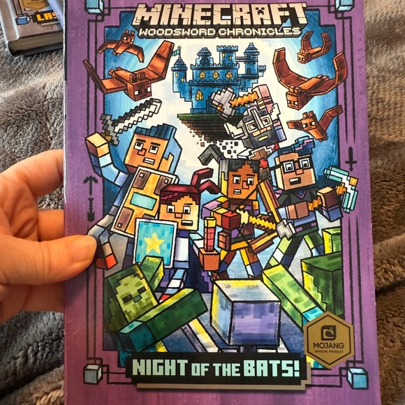 Minecraft Kids Book Set - Picture 6 of 7